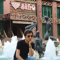 Ariya radfar's Photo