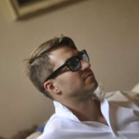 Roman Bohne的照片