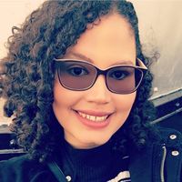 Karoline Hoff's Photo