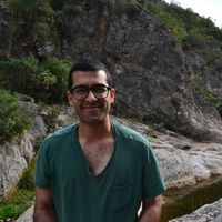 Yigit  Zarbun的照片