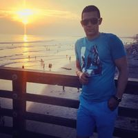 Miroslav Popesku的照片