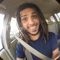 Nicholas Trinidad的照片