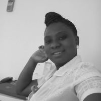 Rehema Ndagire的照片