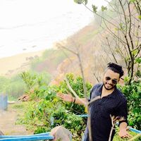 Rinoj Ravi Ravi的照片