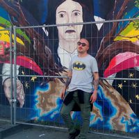 Photos de angelo abrescium