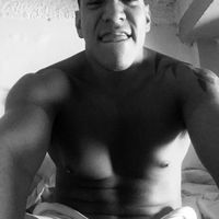 RENE MANAURE's Photo