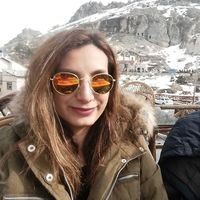 Fotos de Aysegul Ozyoruk