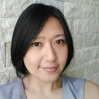 Yusti Dimyati's Photo