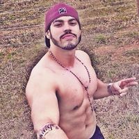 Luis Arcanjo的照片