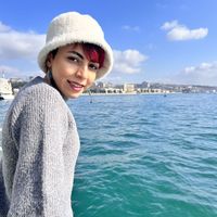 Shokouh  Mgh的照片