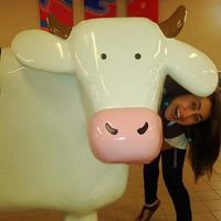 Olivia Magalhaes's Photo