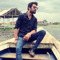 Ferhat Mentes的照片