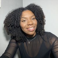 Andressa Dores's Photo