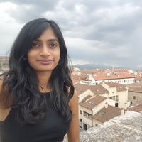 Thiviya Varatheswaran的照片