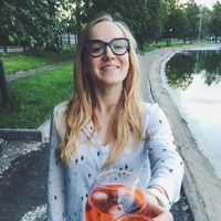 Maria Mokhnach的照片