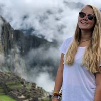 Mona Blender的照片