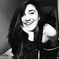 Zuhal Murat的照片