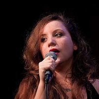 Lys Santellani's Photo