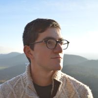 Cyril Daniel的照片