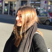 Adèle Francelet的照片