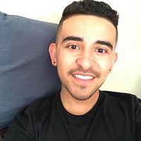 Cameron Flores's Photo