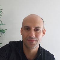 Alvaro Andres Medina的照片