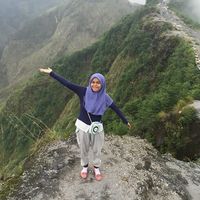 Adelia Safitri's Photo