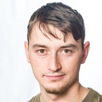 Marek Valouch的照片