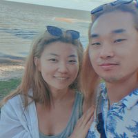 Molly and Jimmy Korean couple的照片