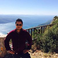 Huzur Çiçek's Photo