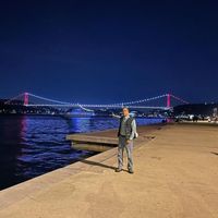Navid Mohammadi's Photo