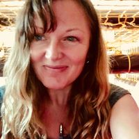 Tess Lorraine的照片