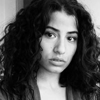 Sara Oueslati的照片