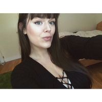 Alexis Ready的照片