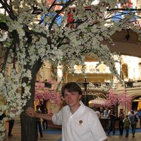 Alek Vvedenskiy's Photo