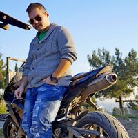 Alexandros Ougi的照片