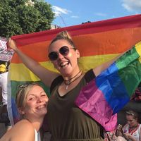 Evie Oldfield's Photo