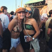 Katie Dowton的照片