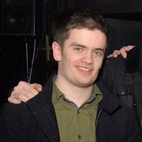 Alexander Calderwood的照片