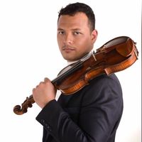 Juan Arciniega的照片