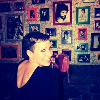 Raquel Sauras的照片