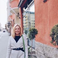 Dinara Safarova's Photo