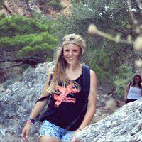 Lucie Gourdange的照片