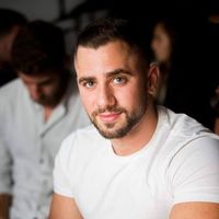 Erez Shamia的照片