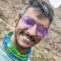 Amir  KiAROSTAMi的照片