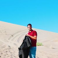 Michael  Nichollas's Photo