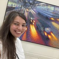 Yaroslavna Nezhinskaya's Photo