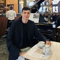 Lyubomir Kazanovskiy's Photo