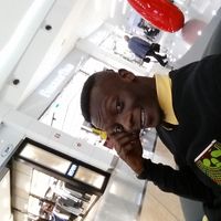 Raphael Seth Biam的照片