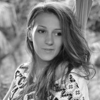 Lucie Dessertine's Photo